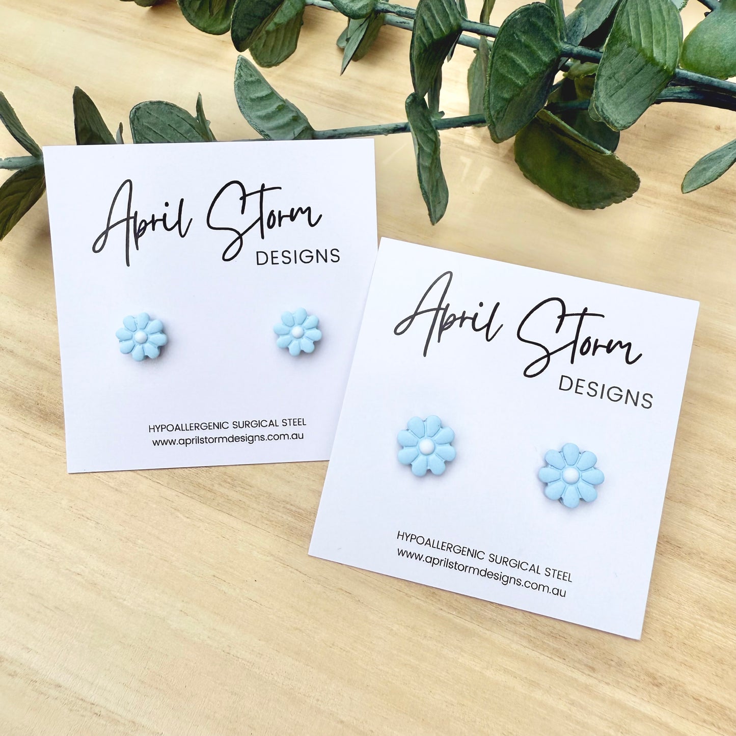 Daisy Stud Earrings - Blue