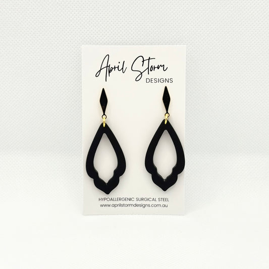 Statement Dangles - Black