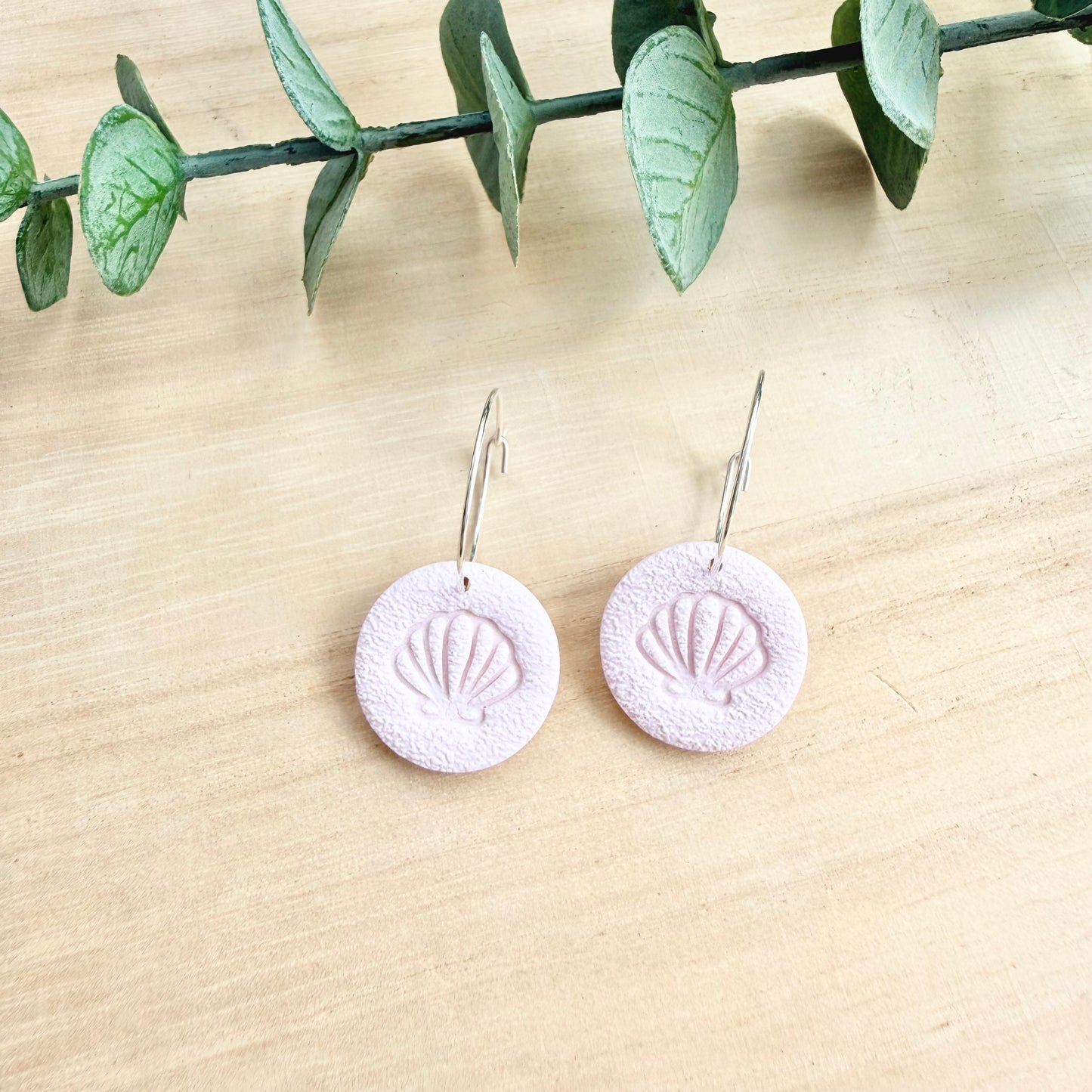 Shell Hoop Earrings - Light Pink