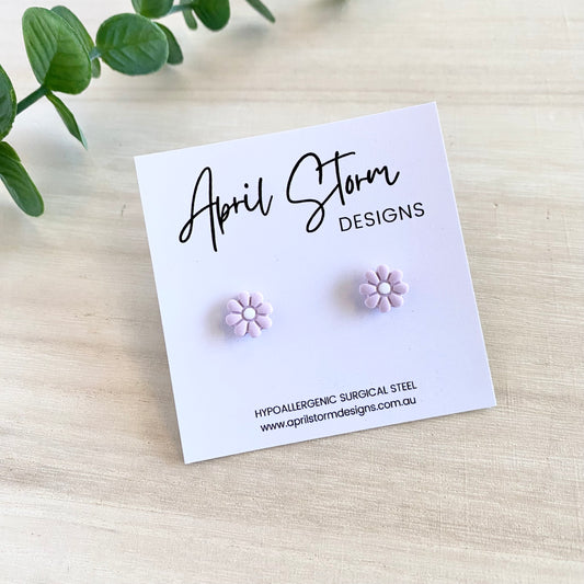 Daisy Stud Earrings - Lilac