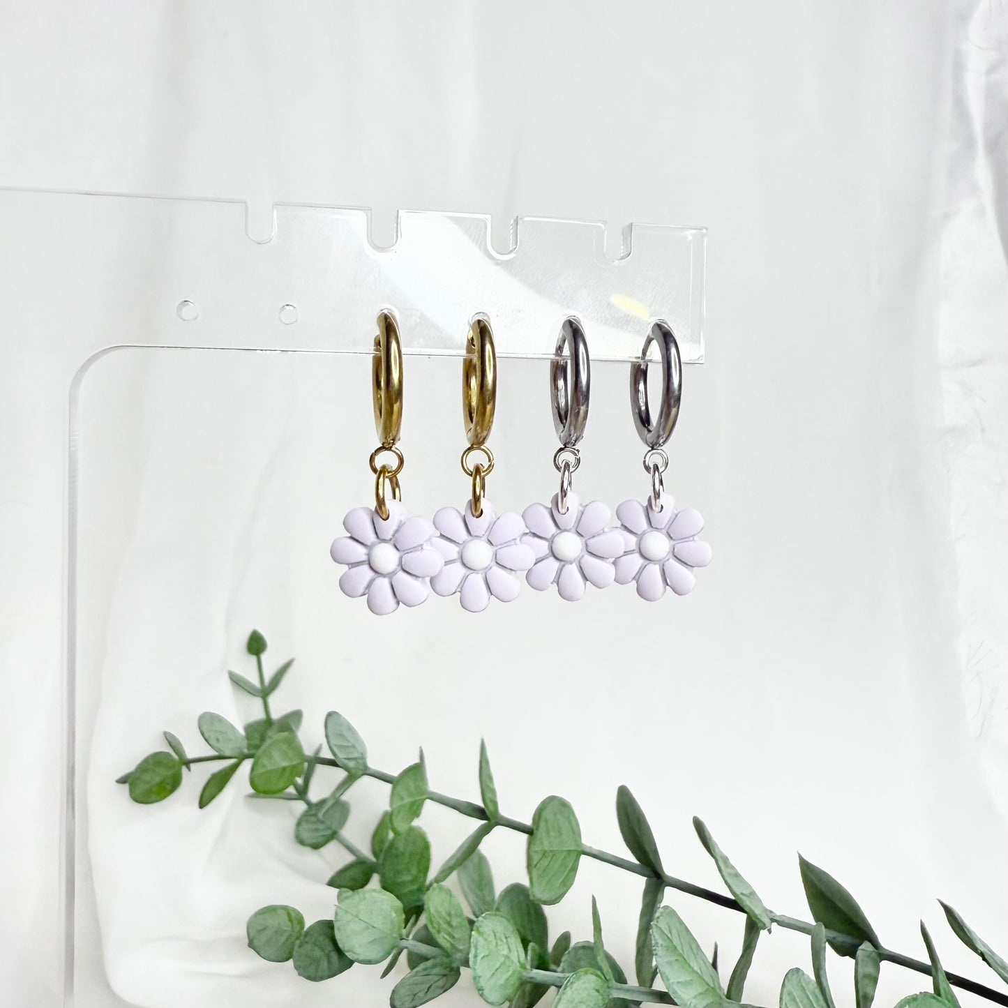 Daisy Huggies - Lilac