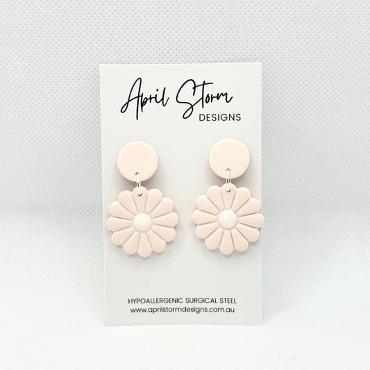 Daisy Statement Dangles - Baby Pink