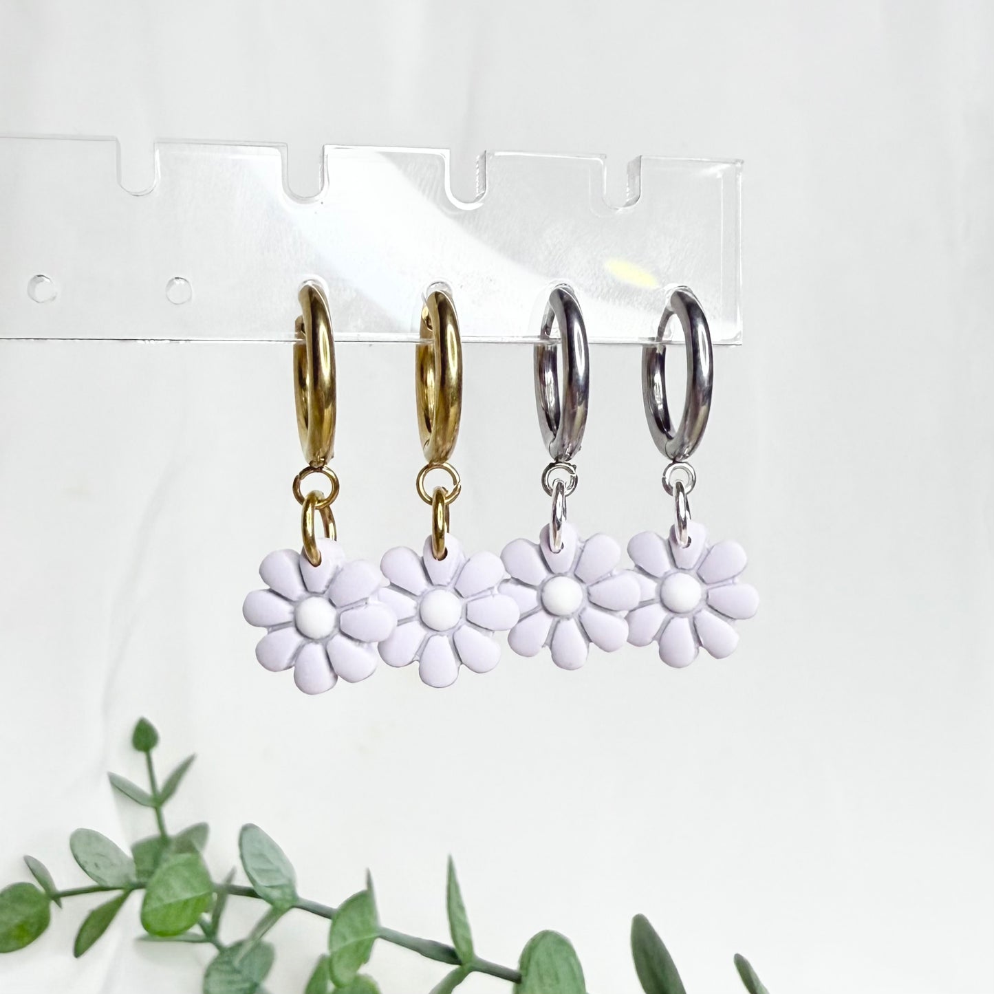 Daisy Huggies - Lilac